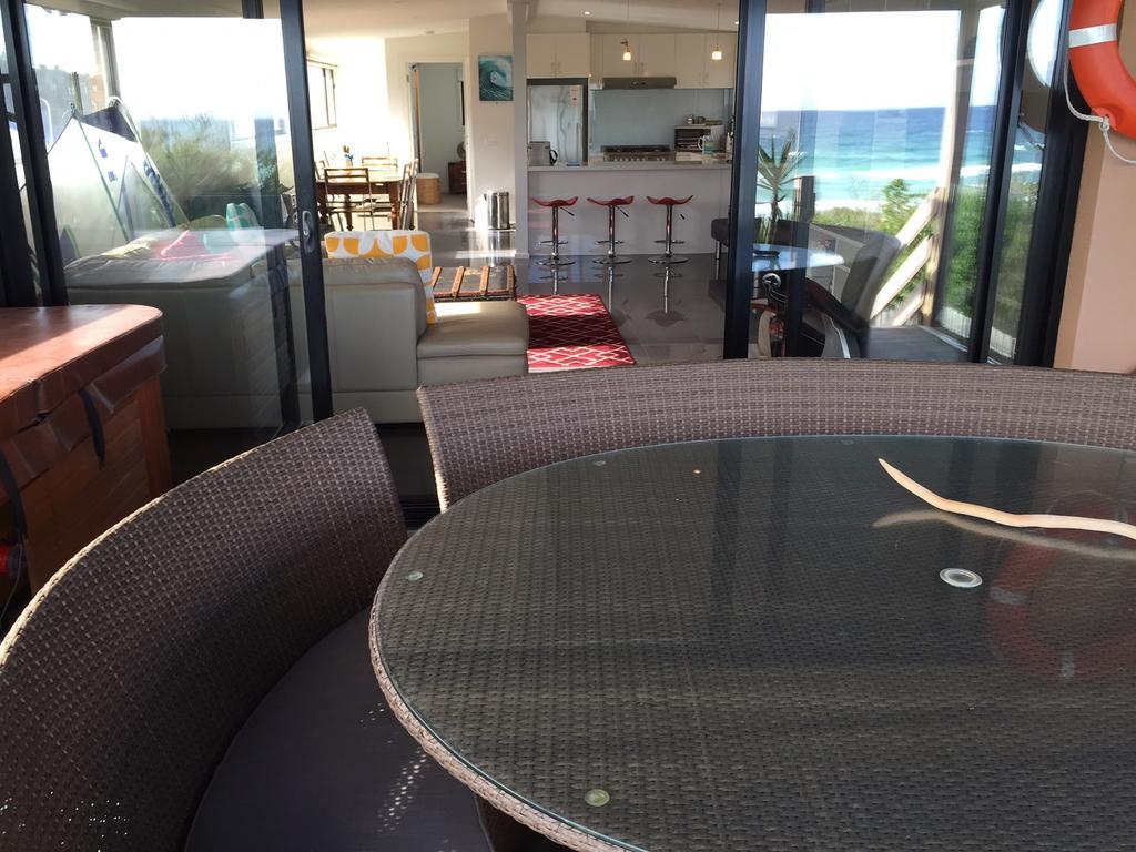 Award Winning Beach Front Retreat Frankston Exterior photo