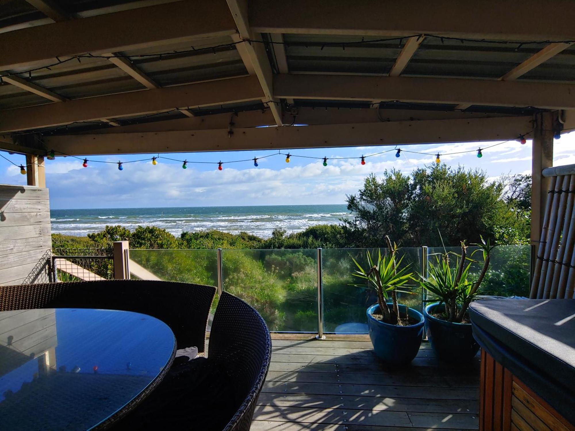 Award Winning Beach Front Retreat Frankston Exterior photo